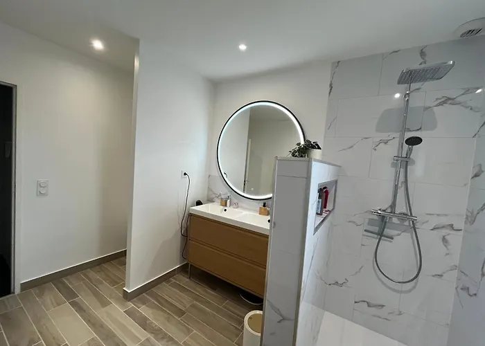 1 Chez Lulu Homestay Riom